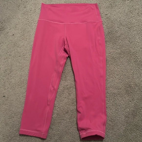 lululemon athletica Pants - Lululemon pink capris